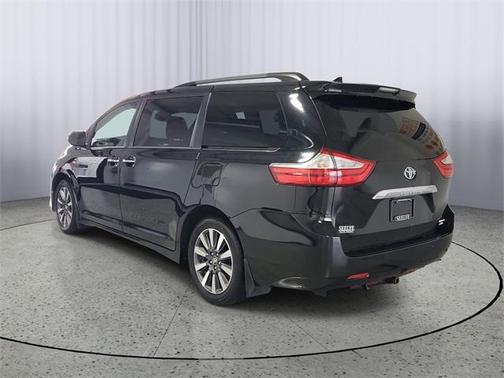 2018 Toyota Sienna Limited