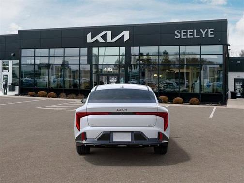 2025 Kia K4 GT-Line