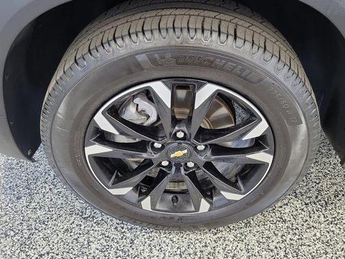 Mosaic Black Metallic 2022 Chevrolet Trailblazer LT
