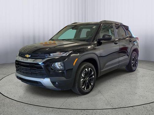 Mosaic Black Metallic 2022 Chevrolet Trailblazer LT