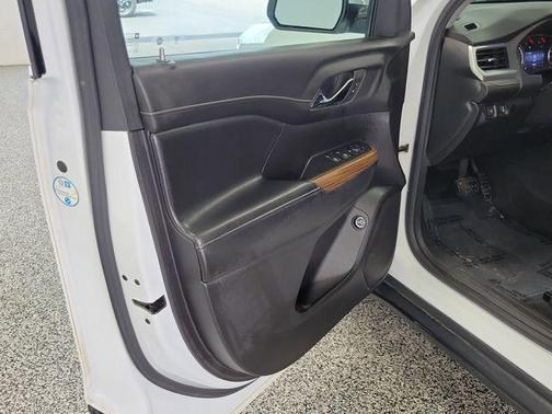 Summit White 2020 GMC Acadia SLE
