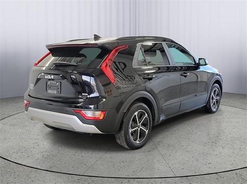 2023 Kia Niro EX