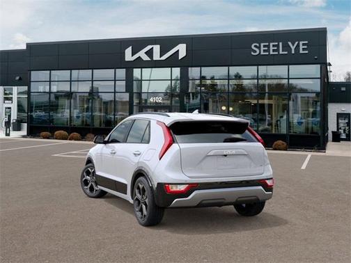 2025 Kia Niro EX Touring