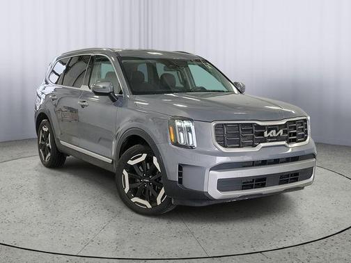 2023 Kia Telluride S