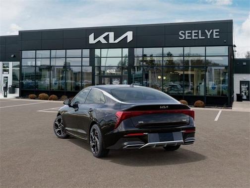 2025 Kia K5 GT-Line