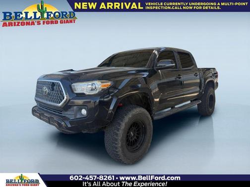 Midnight Black Metallic 2019 Toyota Tacoma TRD Sport Truck