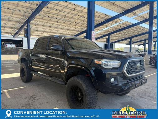 Midnight Black Metallic 2019 Toyota Tacoma TRD Sport