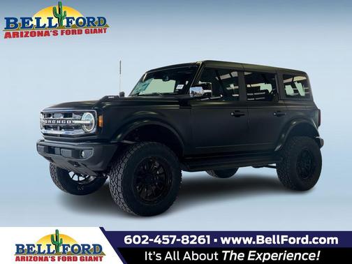 Shadow 2025 Ford Bronco Outer Banks SUV