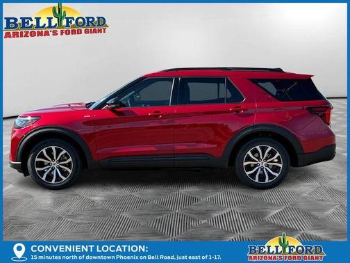 2025 Ford Explorer ST-Line