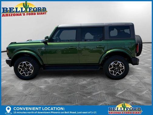 2025 Ford Bronco Outer Banks