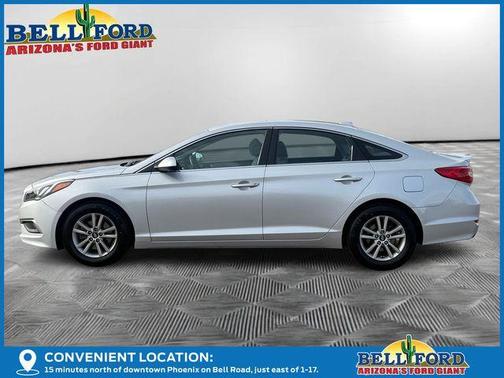 2017 Hyundai SONATA SE