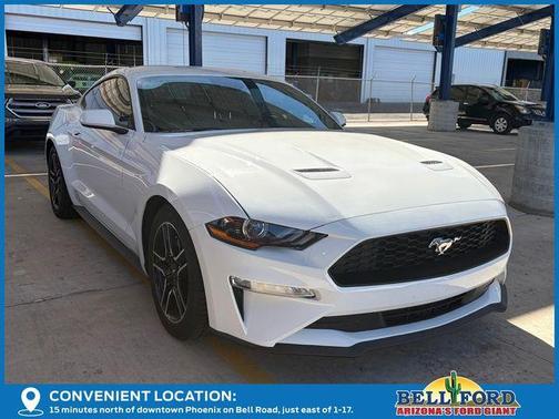 2022 Ford Mustang EcoBoost