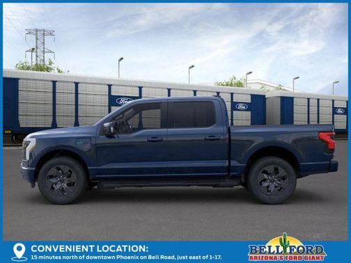 2025 Ford F-150 Lightning LARIAT