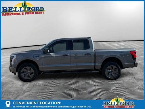 2025 Ford F-150 Lightning Flash