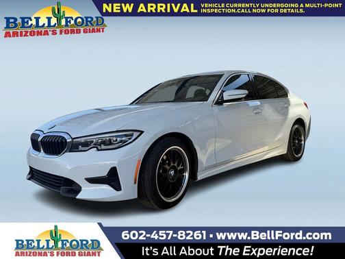 2019 BMW 330 i