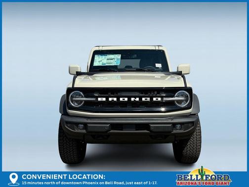Desert Sand 2026 Ford Bronco Outer Banks