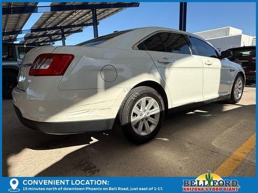 2010 Ford Taurus SE