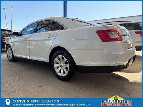 2010 Ford Taurus SE