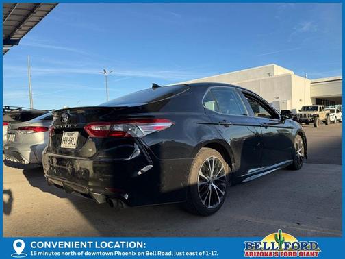 2019 Toyota Camry SE