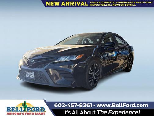 2019 Toyota Camry SE