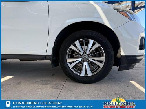 2017 Nissan Pathfinder SL