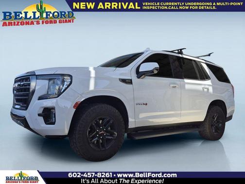 Summit White 2023 GMC Yukon AT4