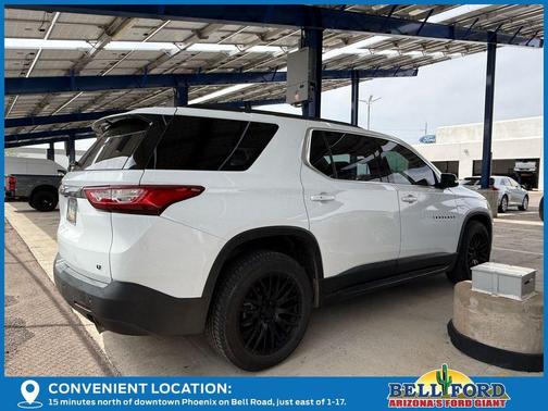 Summit White 2019 Chevrolet Traverse LT Cloth