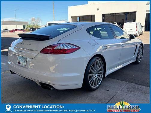 2011 Porsche Panamera 4