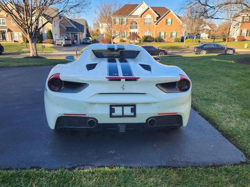 2017 Ferrari 488 Spider Base