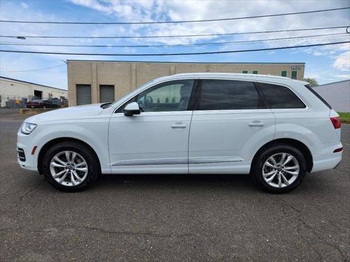2019 Audi Q7 45 Premium