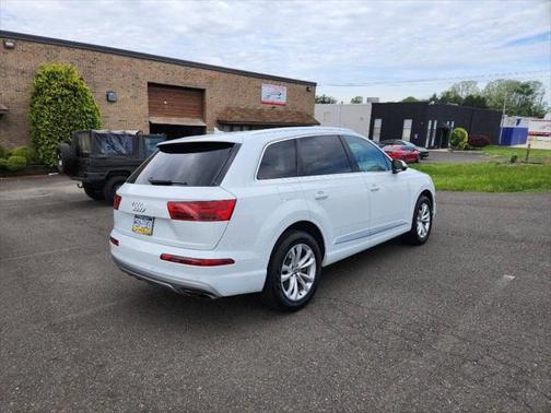 2019 Audi Q7 45 Premium