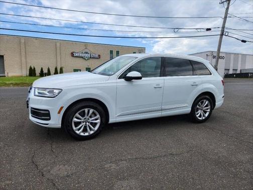 2019 Audi Q7 45 Premium
