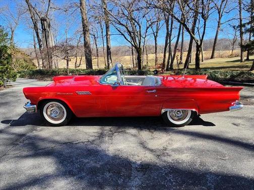 1957 Ford Thunderbird Base
