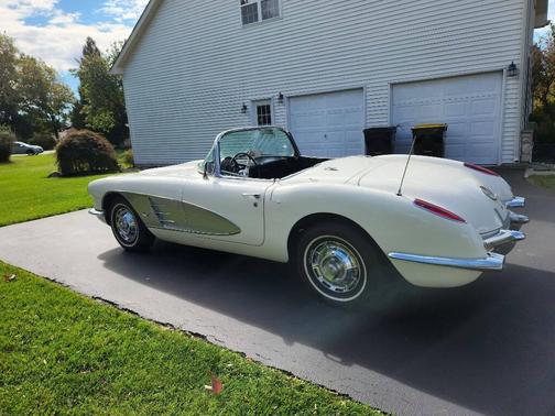 1960 Chevrolet Corvette Base