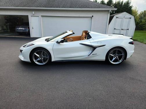 2025 Chevrolet Corvette E-Ray RWD Convertible 3LZ
