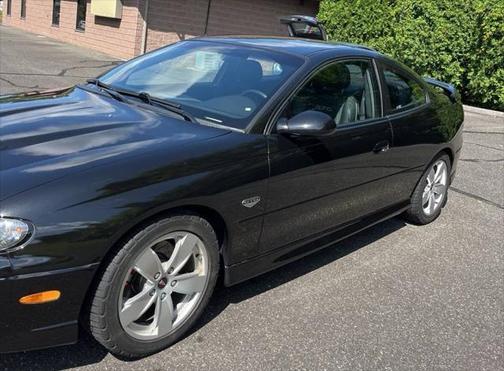 2006 Pontiac GTO Base 2dr Coupe