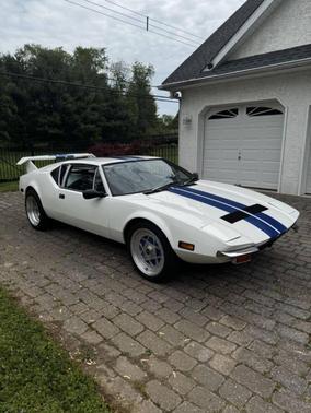 1971 DeTomaso Pantera 