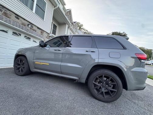 2021 Jeep Grand Cherokee Trackhawk
