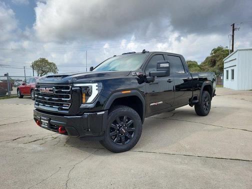 2026 GMC Sierra 2500 AT4