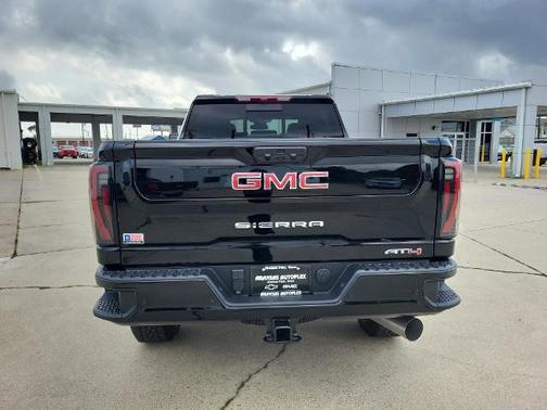 2026 GMC Sierra 2500 AT4