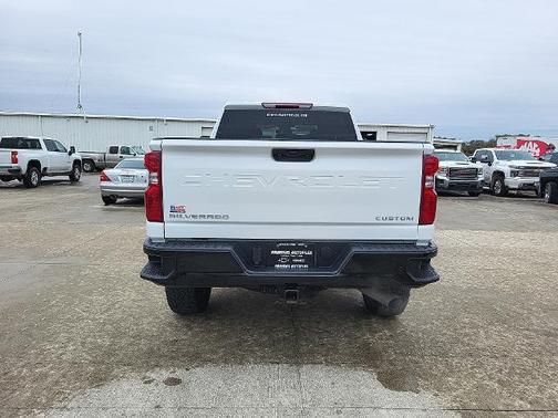 2024 Chevrolet Silverado 2500 Custom