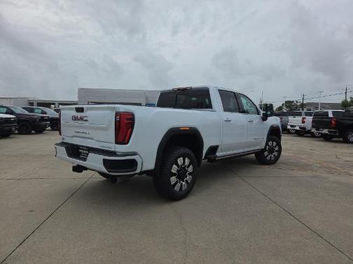 Glacier White 2026 GMC Sierra 2500 Denali