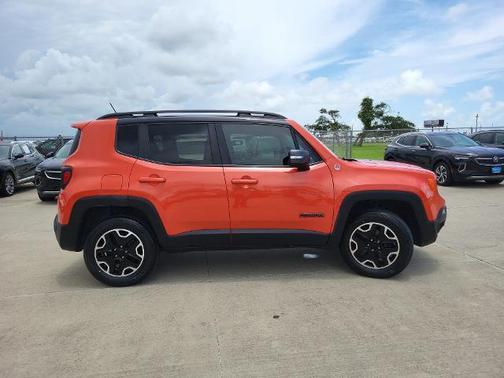 2017 Jeep Renegade Trailhawk