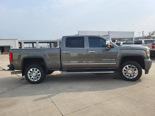2018 GMC Sierra 2500 Denali