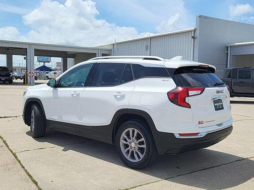 Summit White 2023 GMC Terrain SLT