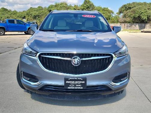 2021 Buick Enclave Essence