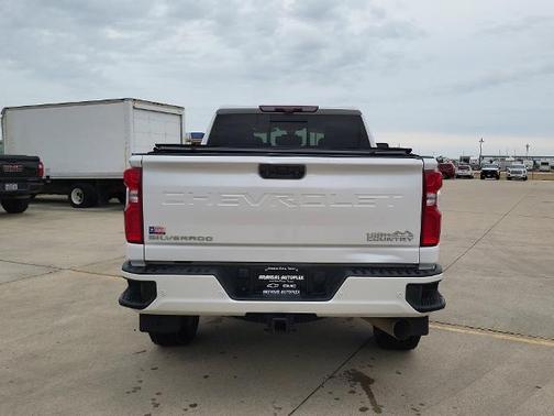 2022 Chevrolet Silverado 2500 High Country