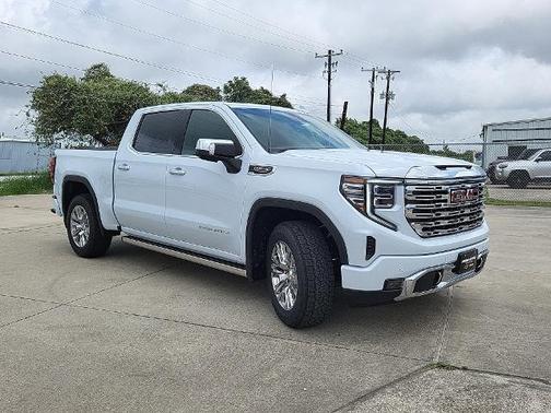 Glacier White 2026 GMC Sierra 1500 Denali