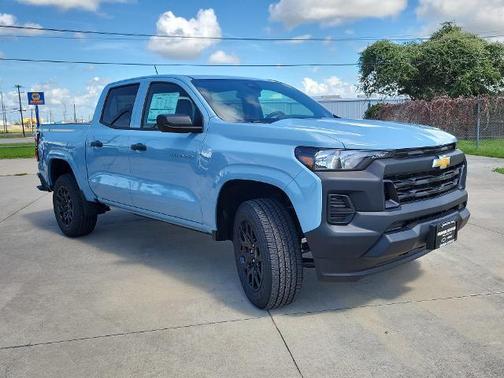 2025 Chevrolet Colorado WT
