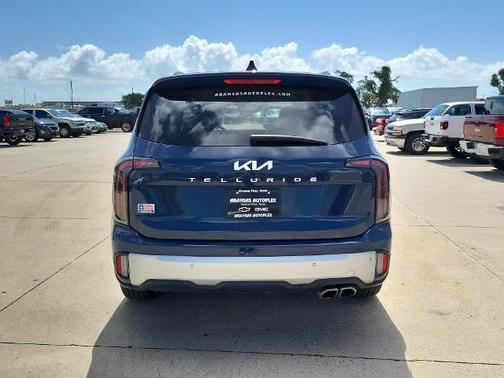 2023 Kia Telluride SX